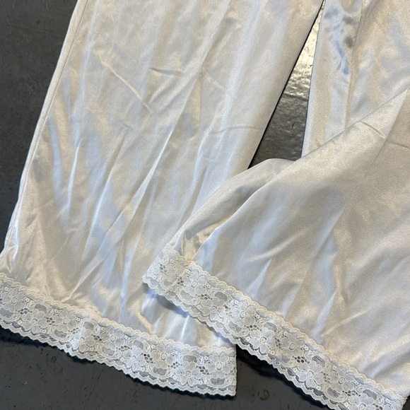 Women’s slip pants - Picture 3 of 5